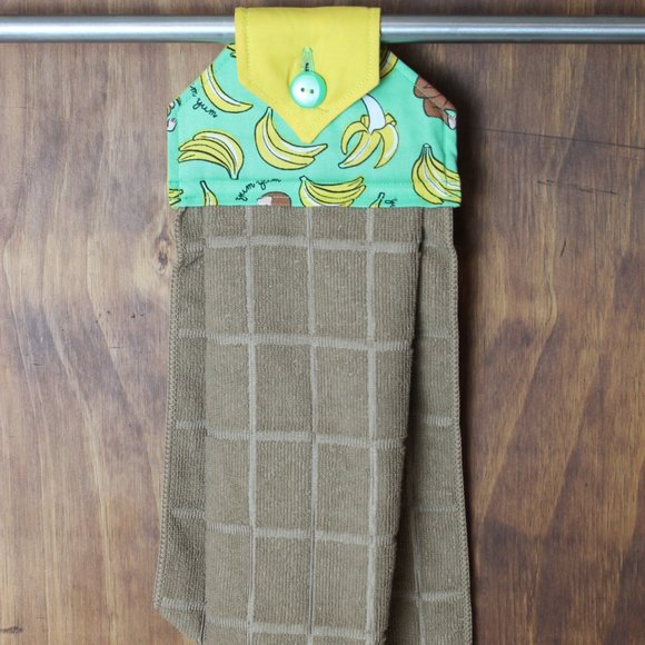 CURIOUS GEORGE HAND TOWEL GREEN & YELLOW HANDMADE HANGING KITCHEN TAN MICROFIBER - Picture 4 of 6